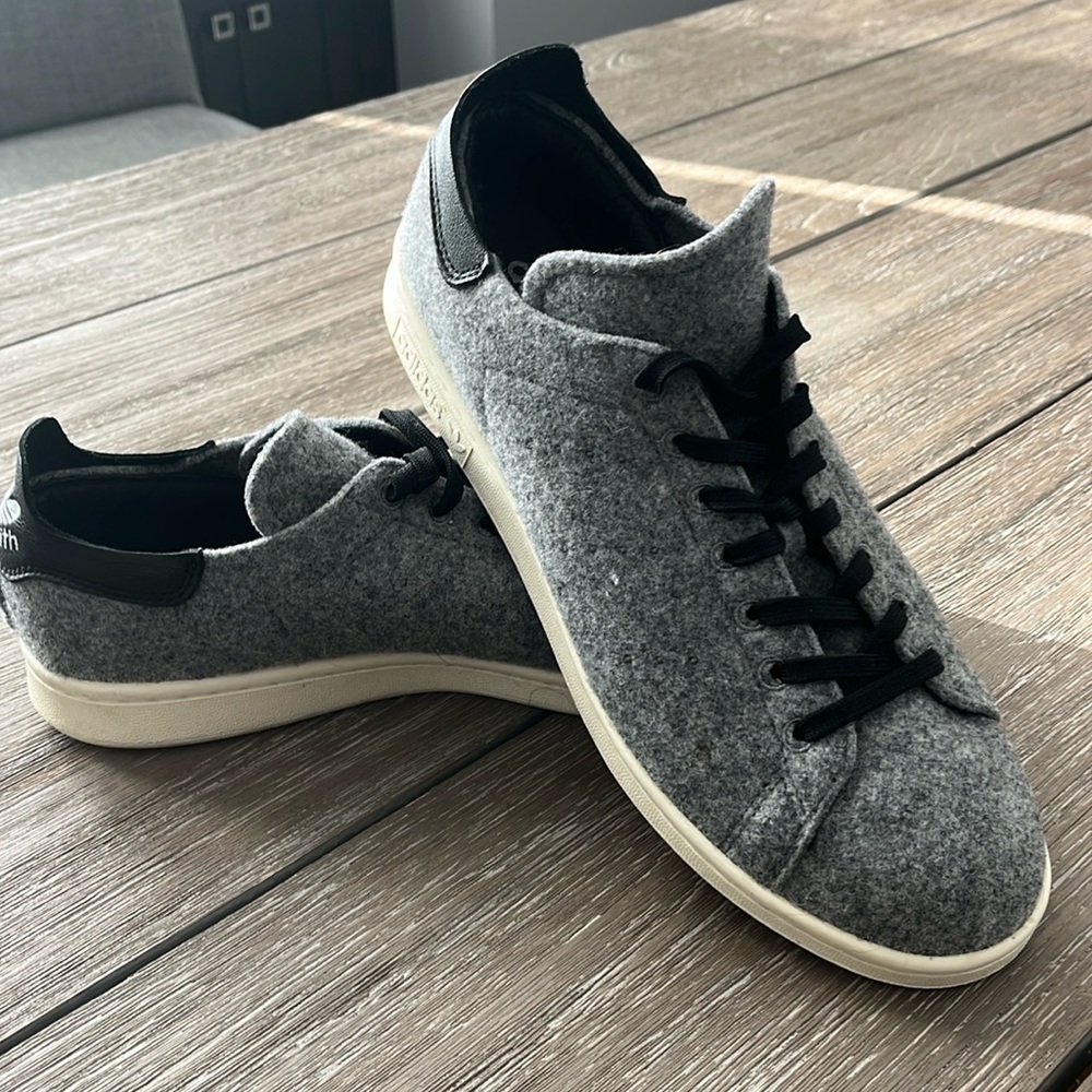 Adidas Stan Smith Grey Wool. Size 11